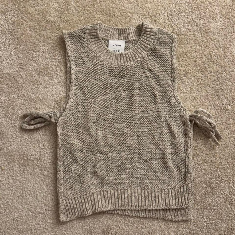 Lefties Knit Open Side Bow detail Tank Size XS